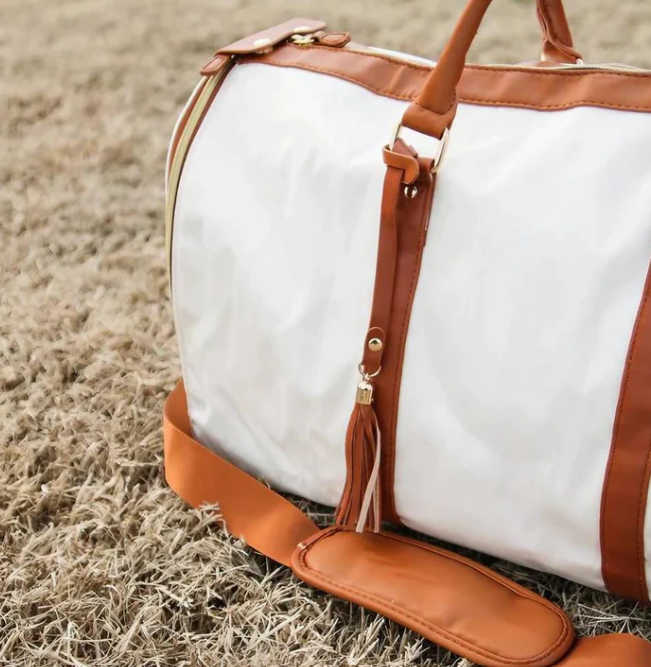 Grand Sac de Voyage Spacieux et Elégant