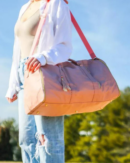 Grand Sac de Voyage Spacieux et Elégant